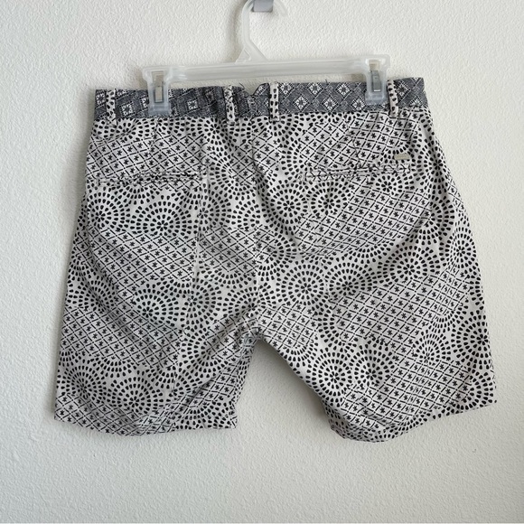 Scotch & Soda Geometric Pattern Bermuda Shorts - Picture 4 of 5